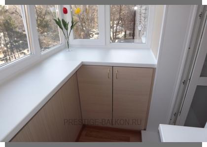 Теплое остекление пластиковыми окнами с выносом подоконника в Зеленограде
